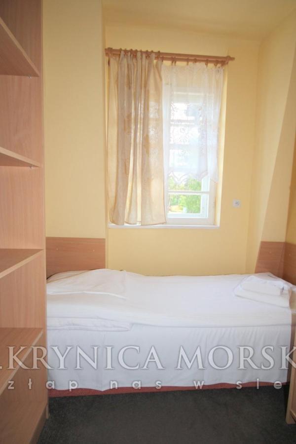Gryf Pokoje Blisko Plazy Apartment Krynica Morska Exterior photo