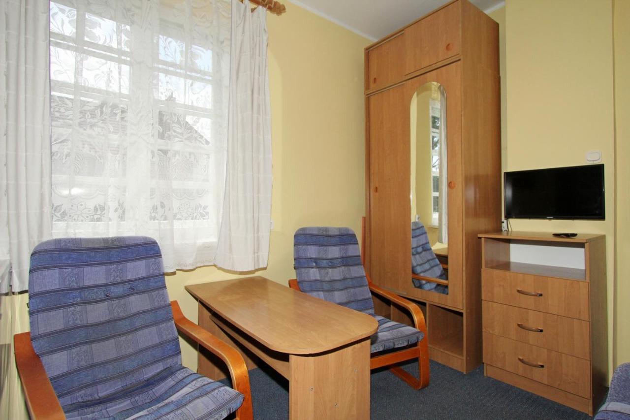 Gryf Pokoje Blisko Plazy Apartment Krynica Morska Exterior photo