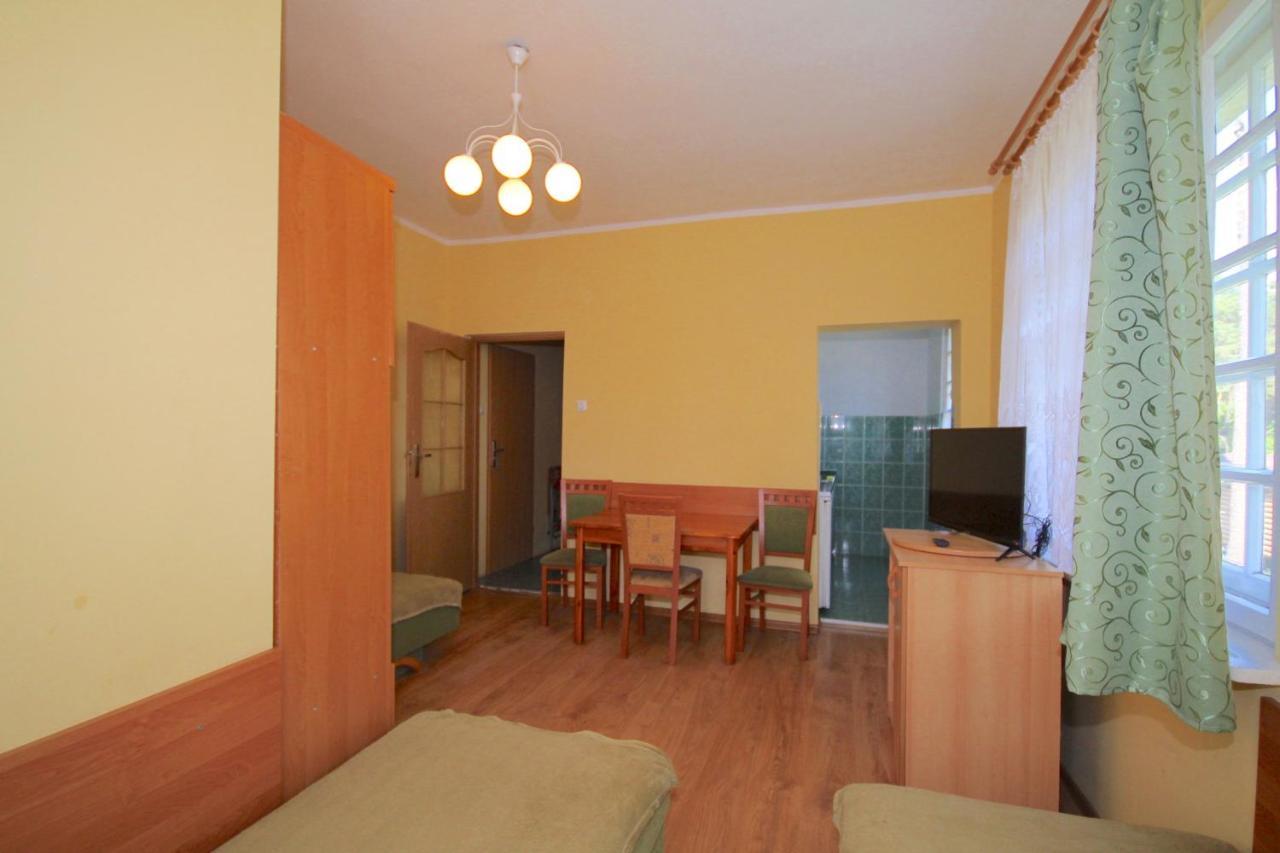 Gryf Pokoje Blisko Plazy Apartment Krynica Morska Exterior photo